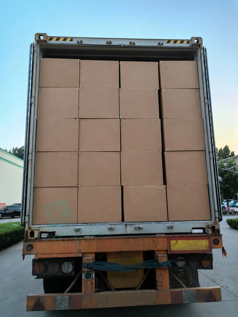 Eco-friendly pant style adult diaper and adult diaper doubler shipment palletized in a 40HQ container for UAE Eco-friendly pant style adult diaper and adult diaper doubler shipment palletized in a 40HQ container for UAE
